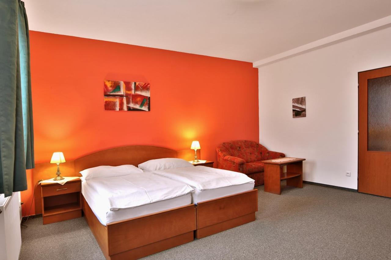 Attic Hotel Praha Eksteriør bilde