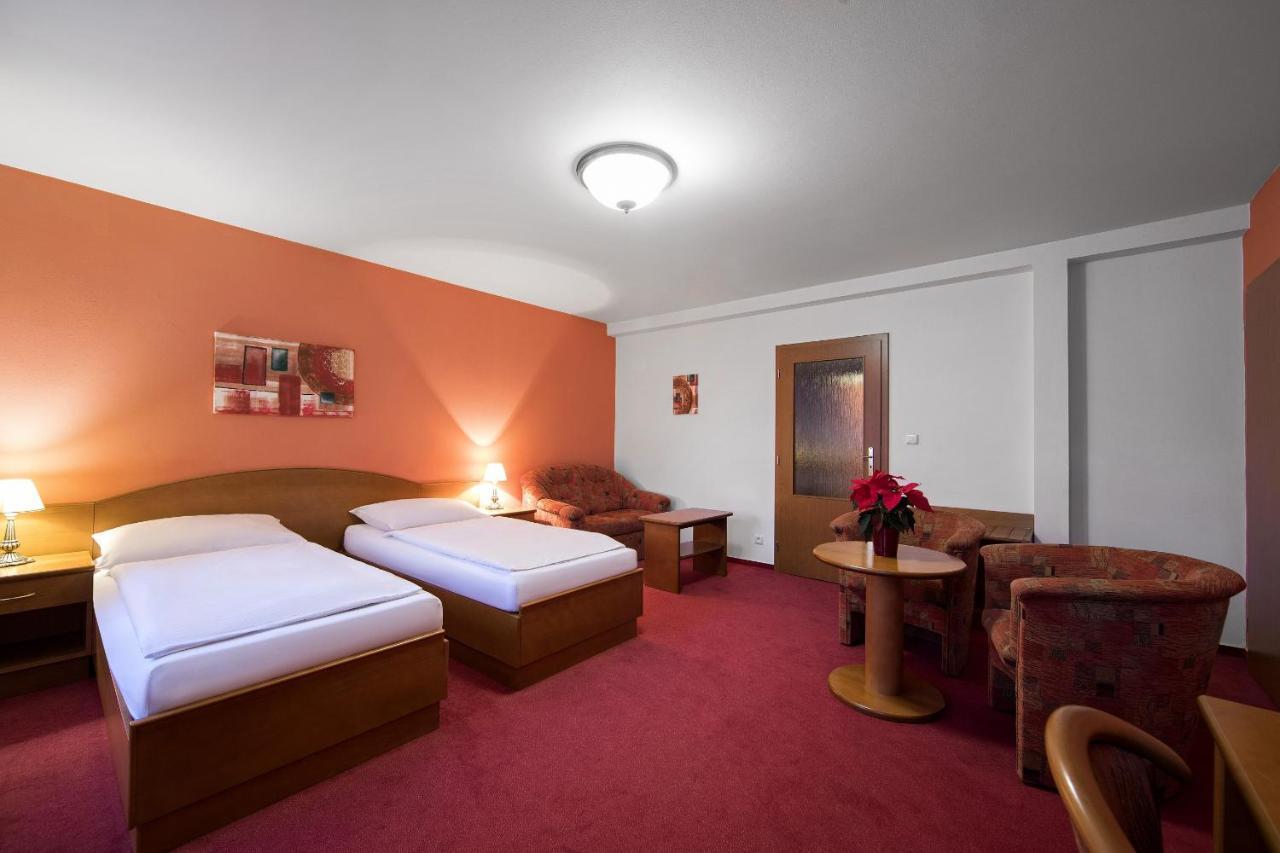 Attic Hotel Praha Eksteriør bilde
